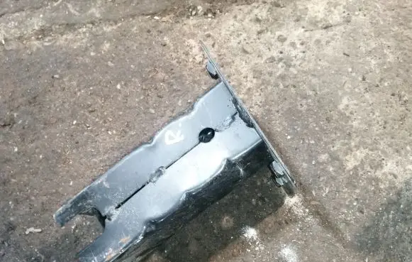 Buick Encore I Front bumper shock/impact absorber 