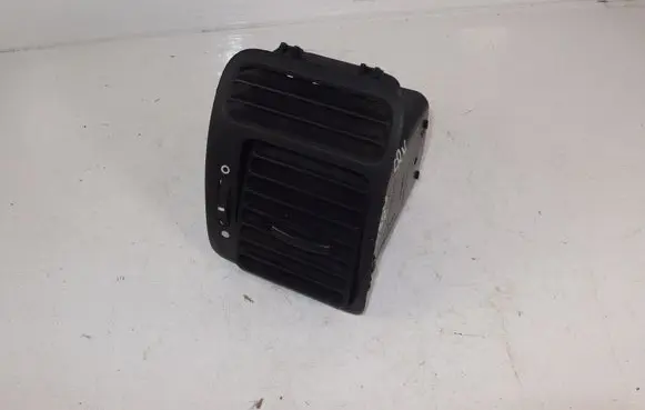 Honda CR-V Dashboard side air vent grill/cover trim 77640S9A00
