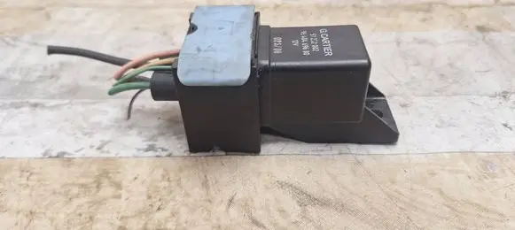 Peugeot 308 Glow plug pre-heat relay 51252002 9640469680