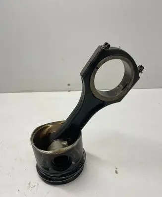 Mercedes-Benz E W212 Piston with connecting rod 