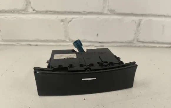 Mercedes-Benz ML W164 Car ashtray A1648100030 A1648100130