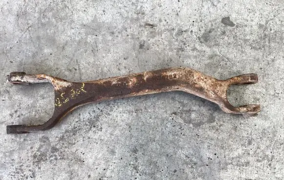 Volvo XC90 Rear upper control arm/wishbone 8630782