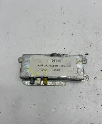 Maserati Quattroporte Aerial antenna amplifier 198449 5104 B901