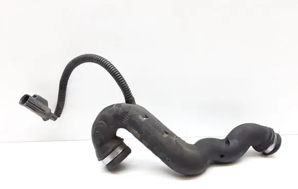 Volvo XC70 Breather/breather pipe/hose 30788009