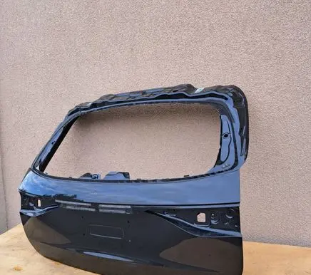Mercedes-Benz E W214 Tailgate/trunk/boot lid A2147420700