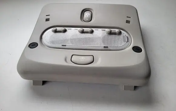Nissan Qashqai Front seat light