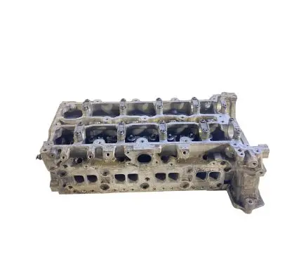 Mercedes-Benz Sprinter W906 Engine head R651016