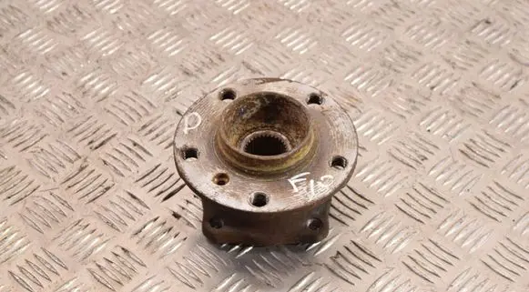 BMW 5 F10 F11 Rear wheel hub
