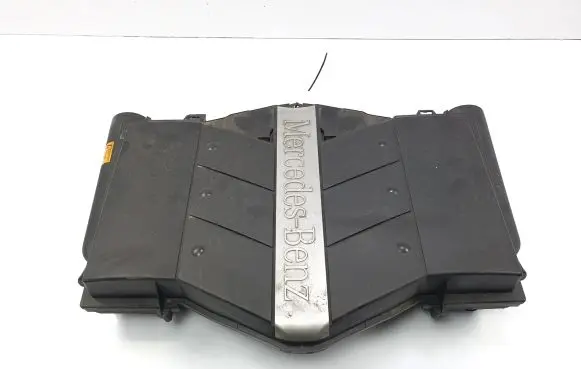 Mercedes-Benz S W220 Air filter box cover A1120940004