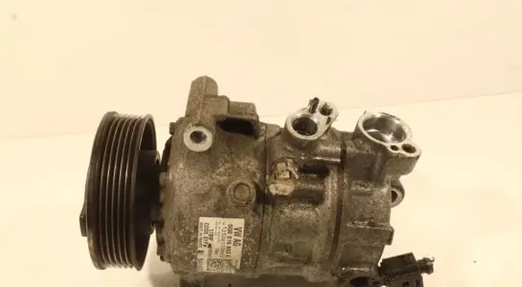 Volkswagen Polo V 6R Air conditioning (A/C) compressor (pump) 5Q0816803E