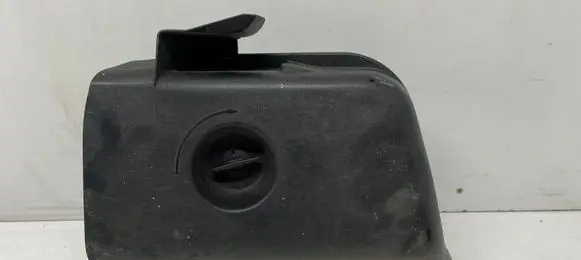 BMW 3 E36 Tail light part 8122478