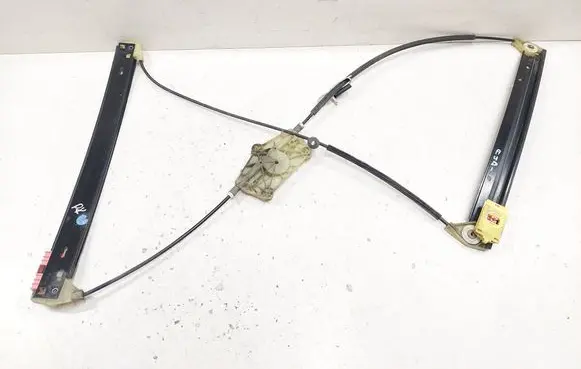 Front window lifting mechanism without motor