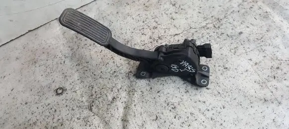 Toyota Yaris Accelerator throttle pedal 780100D010