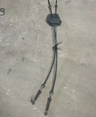 Toyota Avensis T220 Gear shift cable linkage 