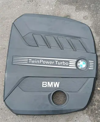 BMW 5 F10 F11 Engine cover (trim) 13718510475 8510475 11252010