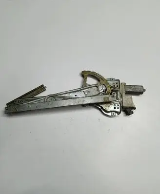 Toyota Corolla E120 E130 Front door electric window regulator 69810-02130 106089 0130822032