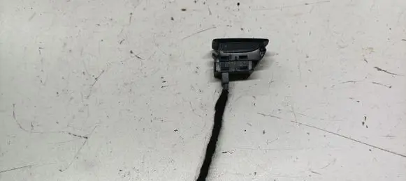 BMW 5 E60 E61 Electric window control switch 9113773