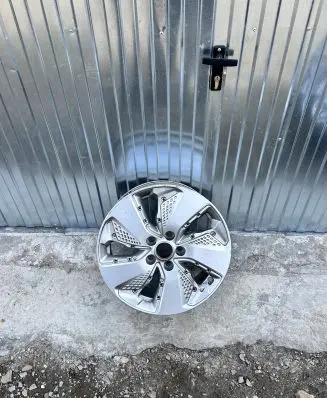 Hyundai Kona I R17 alloy rim 