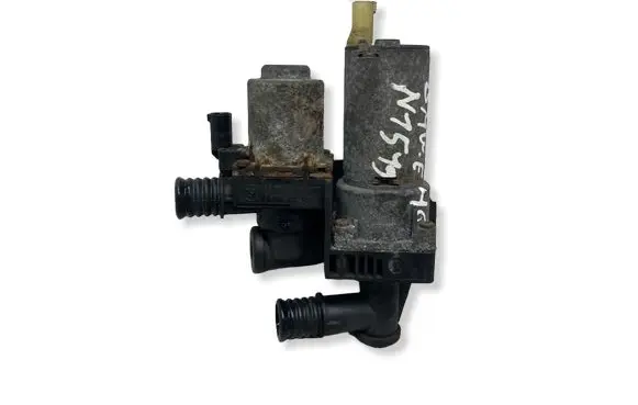 BMW 3 E46 Coolant heater control valve 8369807 1147412149