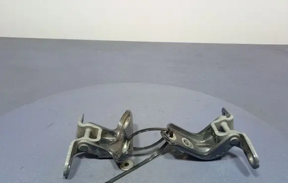 Front door hinge set