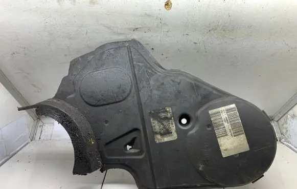 Volvo XC90 Timing belt guard (cover) 8631627
