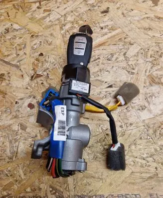SsangYong Tivoli Ignition lock 8697034001