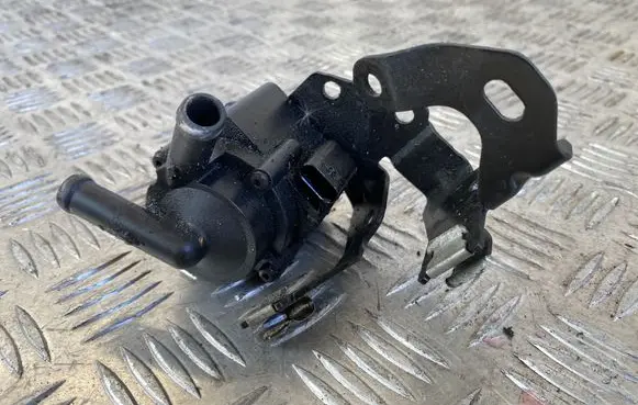 Peugeot 308 SW Electric auxiliary coolant/water pump 757751980