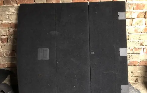 Volkswagen Golf V Trunk/boot floor carpet liner 1k9863463