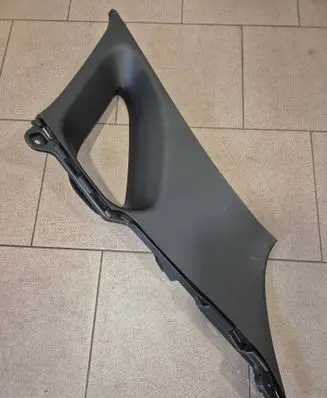 Hyundai i30 (C) pillar trim 85861G4000