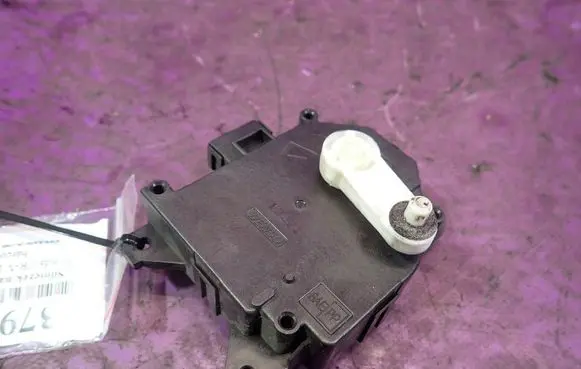 Honda CR-V A/C air flow flap actuator/motor 