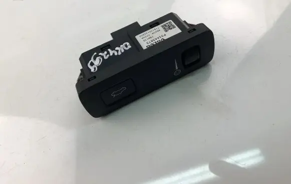 Volvo XC60 Other switches/knobs/shifts P31443873