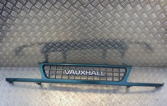 Opel Frontera A Front bumper upper radiator grill 91140007
