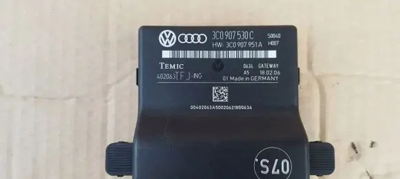 Volkswagen PASSAT B6 Gateway control module 3C0907530C