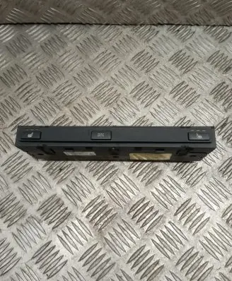 BMW 5 E60 E61 Seat heating switch 6952471