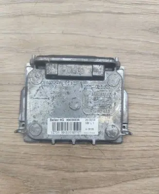 Volvo XC90 Headlight ballast module Xenon 89034934 89032355 3691202101