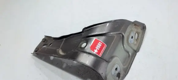 Volkswagen PASSAT B7 Fender mounting bracket 3AA821142