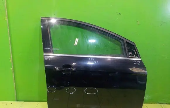 Ford Focus Front door PRZOD PRAWE