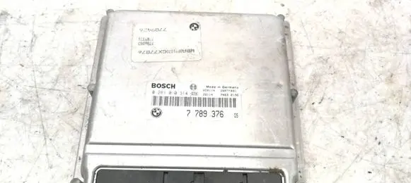 BMW 5 E39 Engine control unit/module 7789376 28RTF091 0281010314