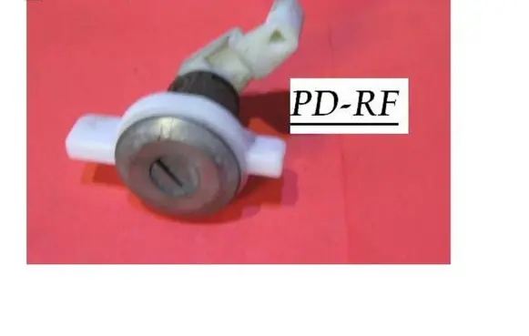 Renault Scenic I Front door lock (next to the handle) 500375