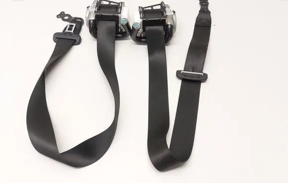 Mercedes-Benz C W206 Rear seatbelt 