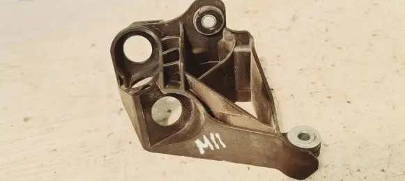 Seat Mii Gear shift cable bracket 1S0711789B