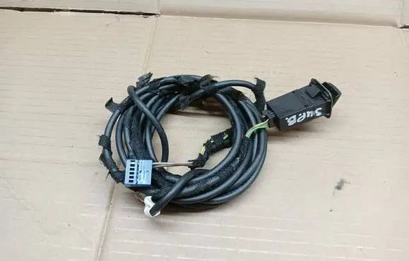 Skoda Superb B6 (3T) AUX in-socket connector 