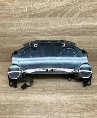 Audi A8 S8 D3 4E Speedometer (instrument cluster) 4E0920900F 4E0910900