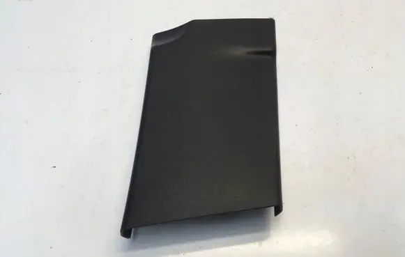 (C) pillar trim