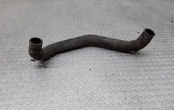 Volkswagen Touran I Engine coolant pipe/hose
