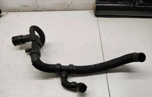 Volvo XC60 Engine coolant pipe/hose 31355201