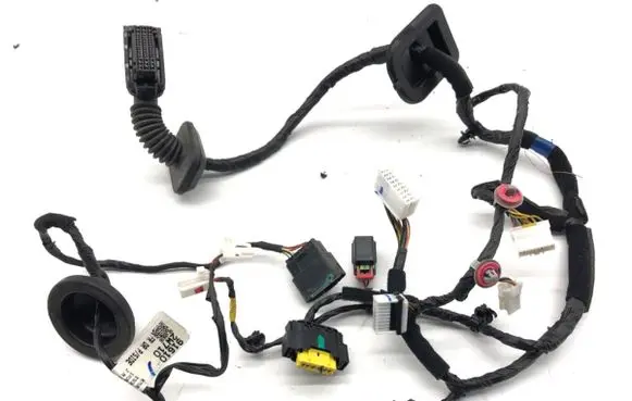 Hyundai Santa Fe Front door wiring loom 91610-2W710