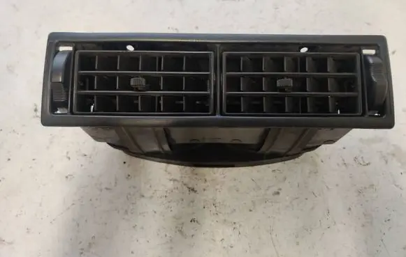 Volkswagen Transporter - Caravelle T4 Dash center air vent grill 191819709A 191819704D