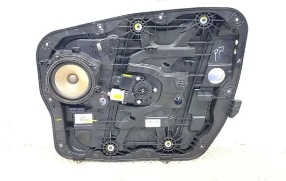 Hyundai Santa Fe Front door window regulator with motor 
