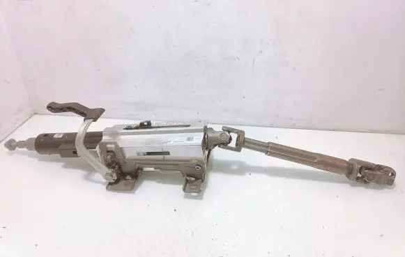 Polestar 2 Steering wheel axle 8889198014 32315188
